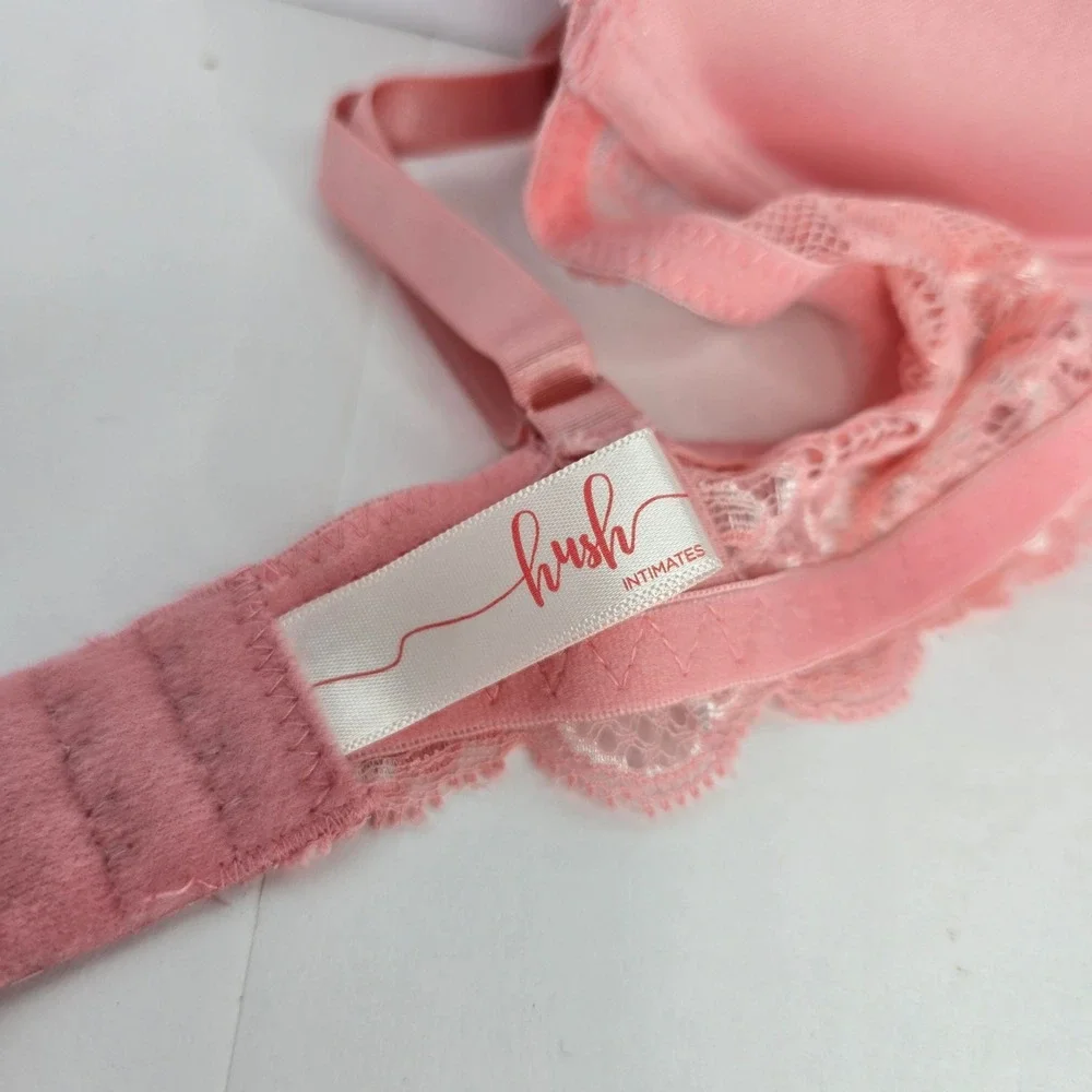 Hush Intimates 36C Pink Lace Padded Underwire Bra Adjustable‎ Straps